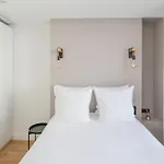 1 Bedroom With Ac Apartman *