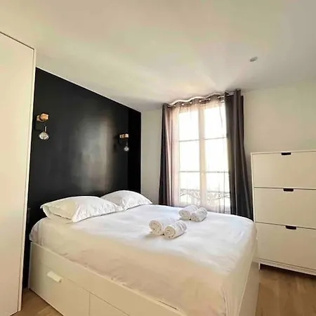 Apartment 1 Bedroom With Ac Paris