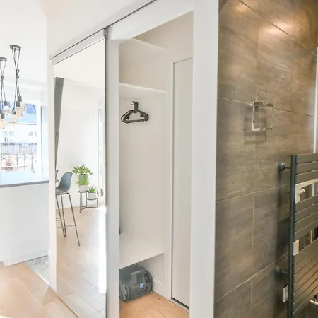Appartement 1 Bedroom With Ac Parijs