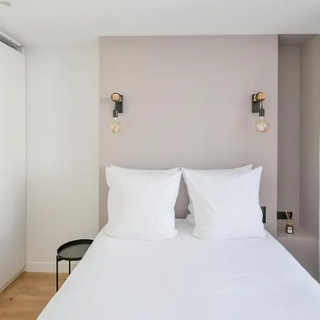 1 Bedroom With Ac Appartement *