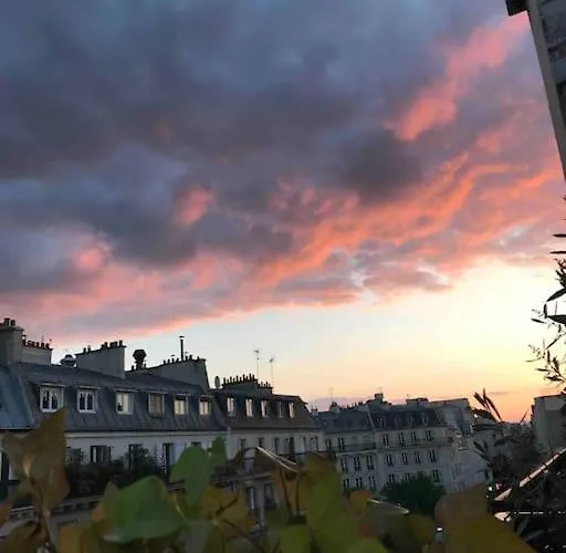 1 Bedroom With Ac Appartement Parijs