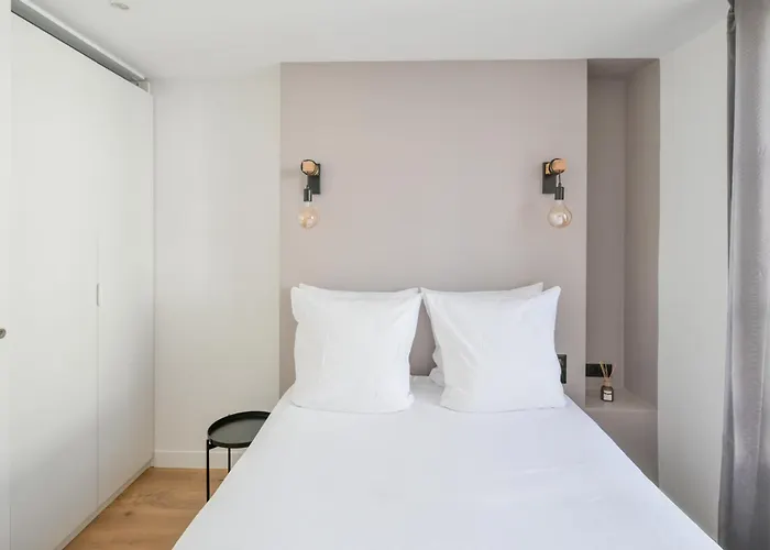 1 Bedroom With Ac Appartement *